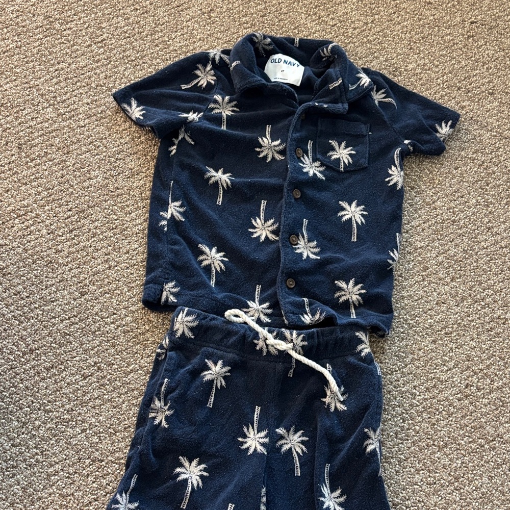 Old Navy Kids Navy and white Palm Tree Set